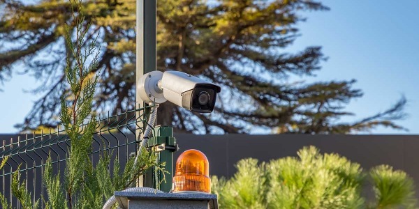 Proteja a su familia con cámaras de seguridad para exteriores